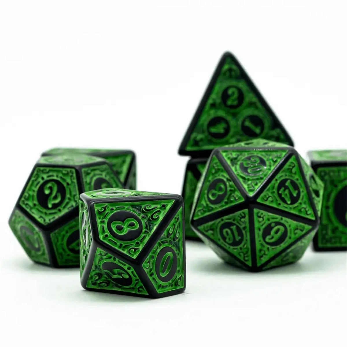High Quality Plastic DND Dice  - Retro Gaming Font reseña y precio